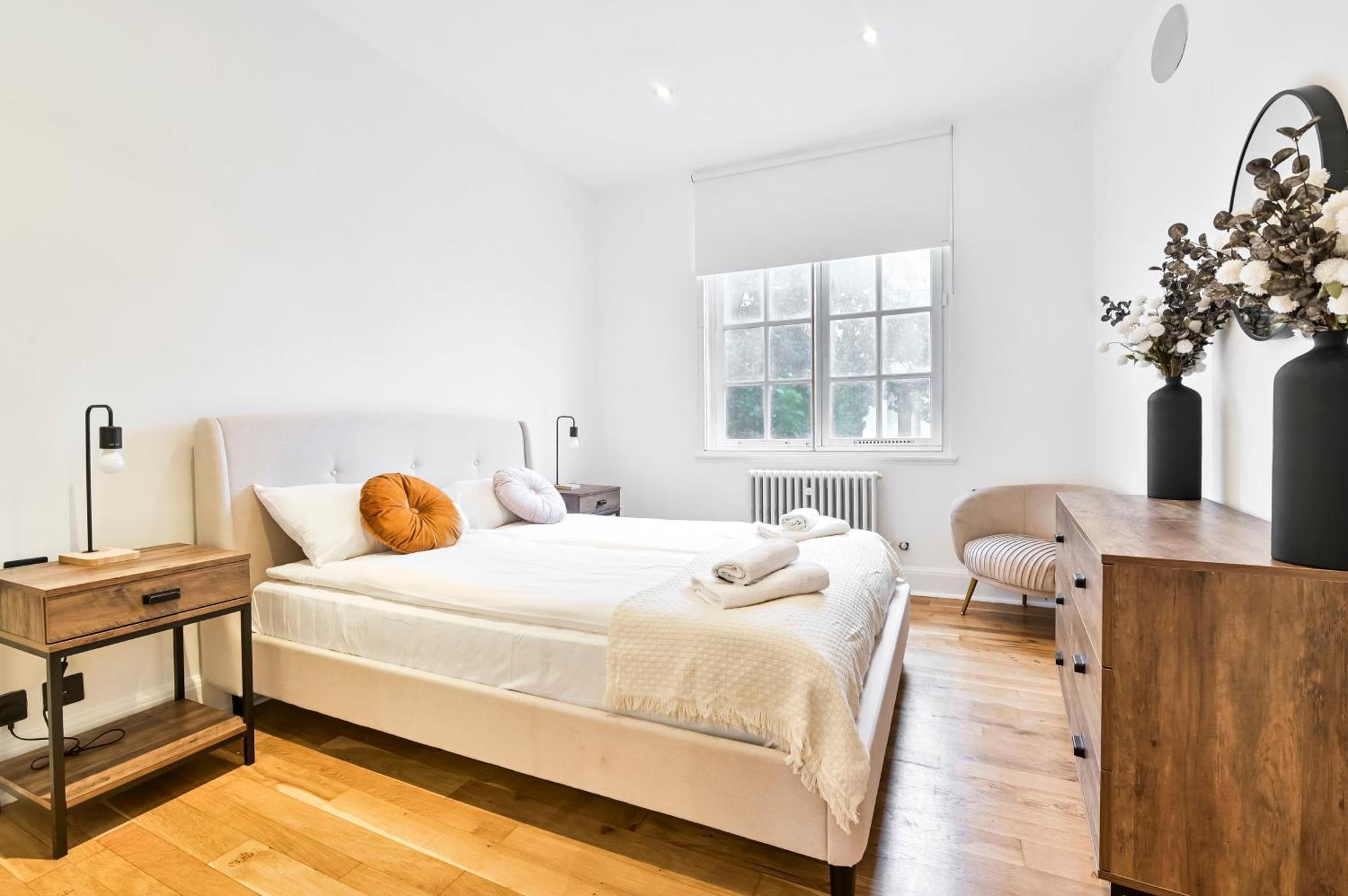 Wonderful Fitzrovia 3 Bed Apartment Londra Exterior foto