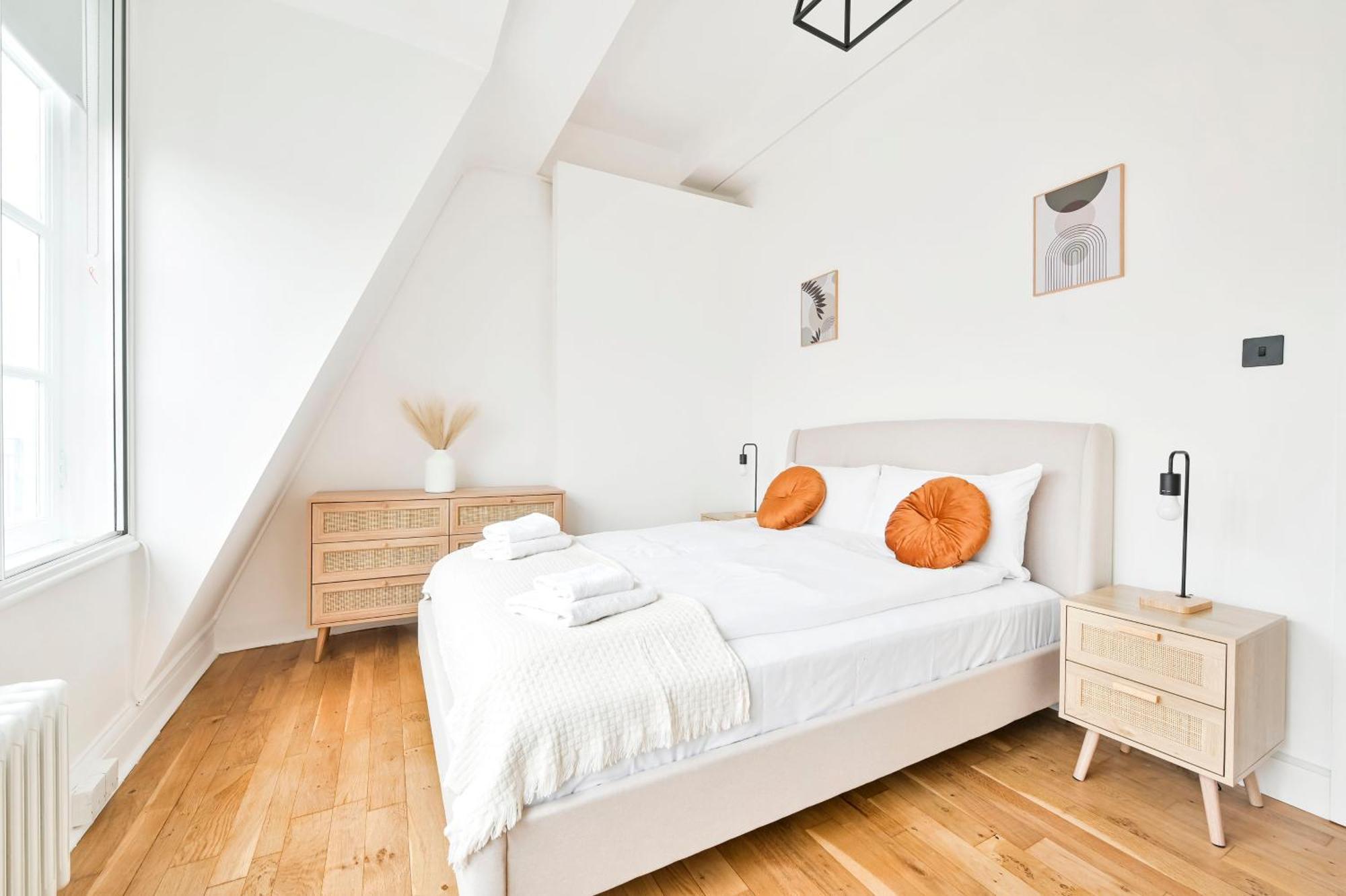 Wonderful Fitzrovia 3 Bed Apartment Londra Exterior foto