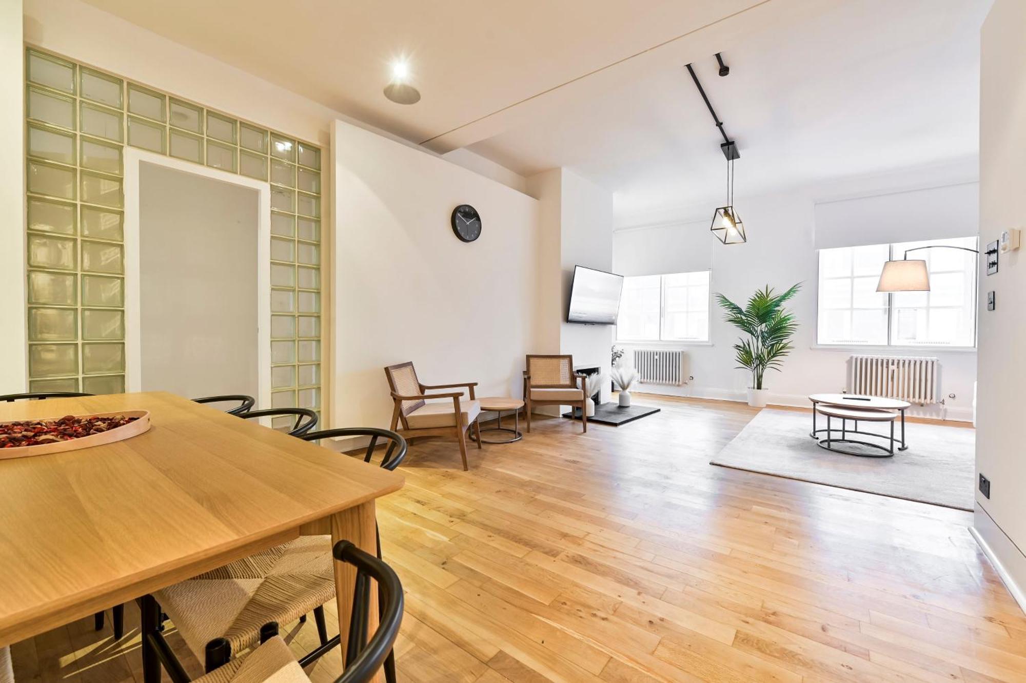 Wonderful Fitzrovia 3 Bed Apartment Londra Exterior foto
